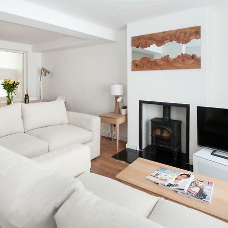 Sea Breeze Cottage With Parking By Myholidaylet Brighton Eksteriør billede
