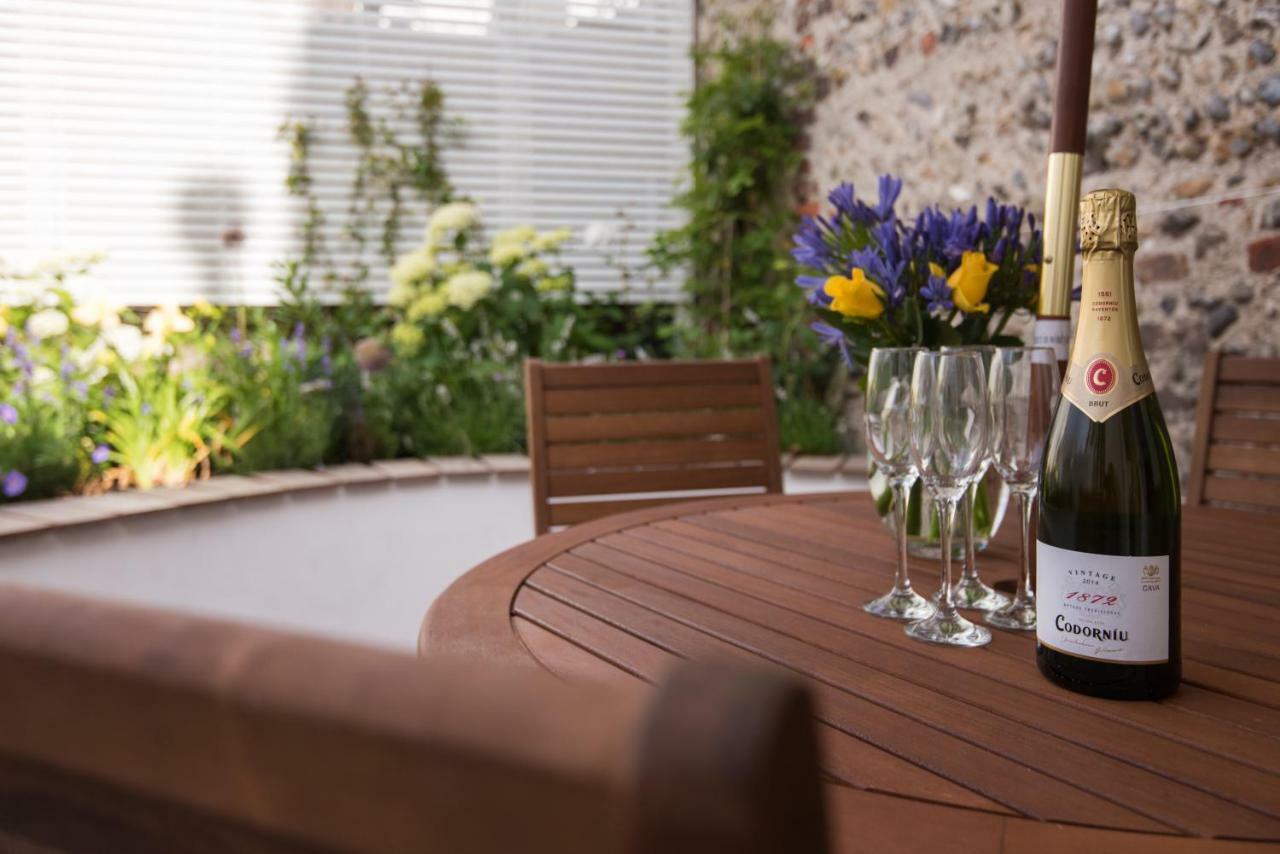 Sea Breeze Cottage With Parking By Myholidaylet Brighton Eksteriør billede