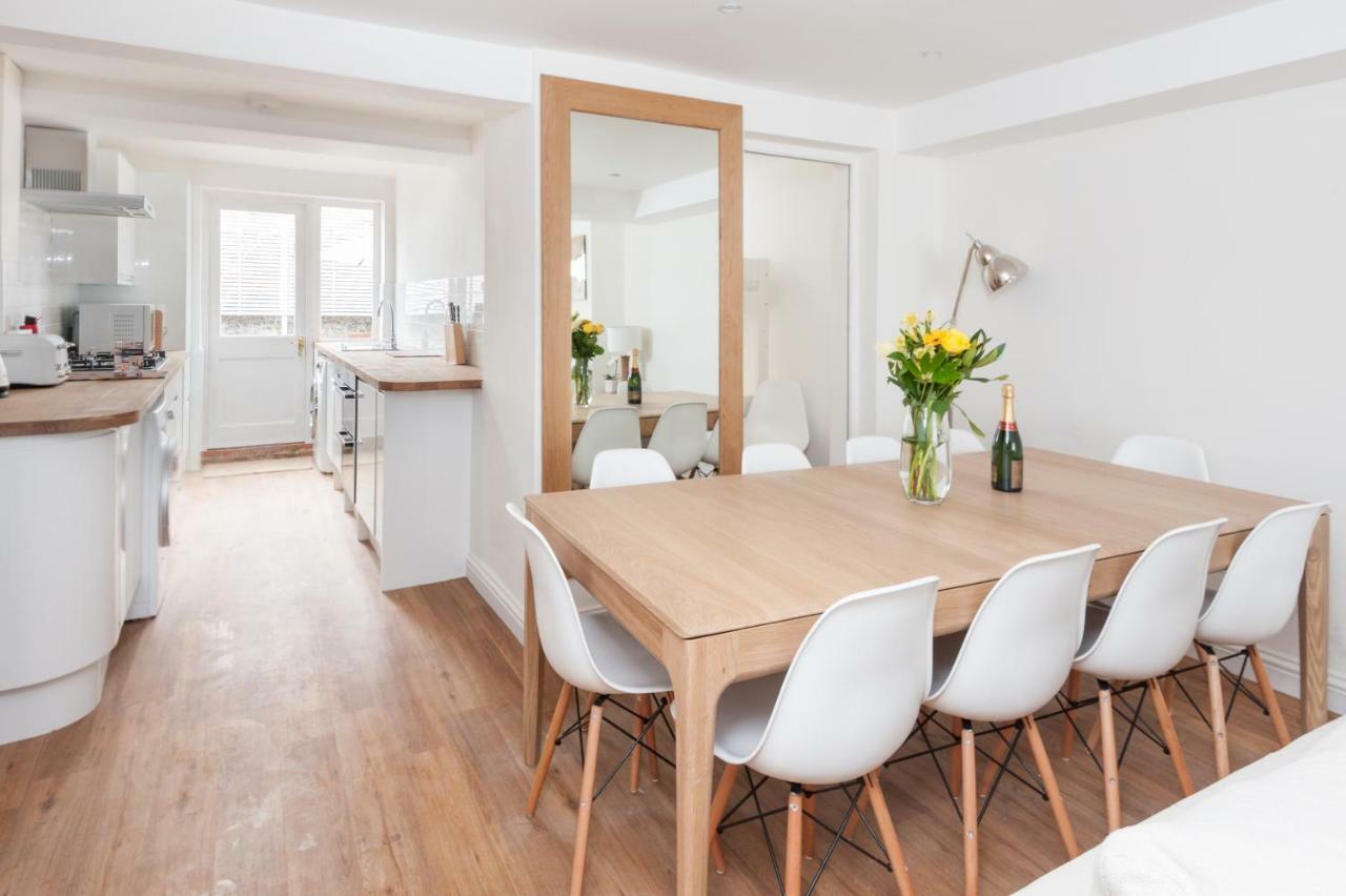 Sea Breeze Cottage With Parking By Myholidaylet Brighton Eksteriør billede